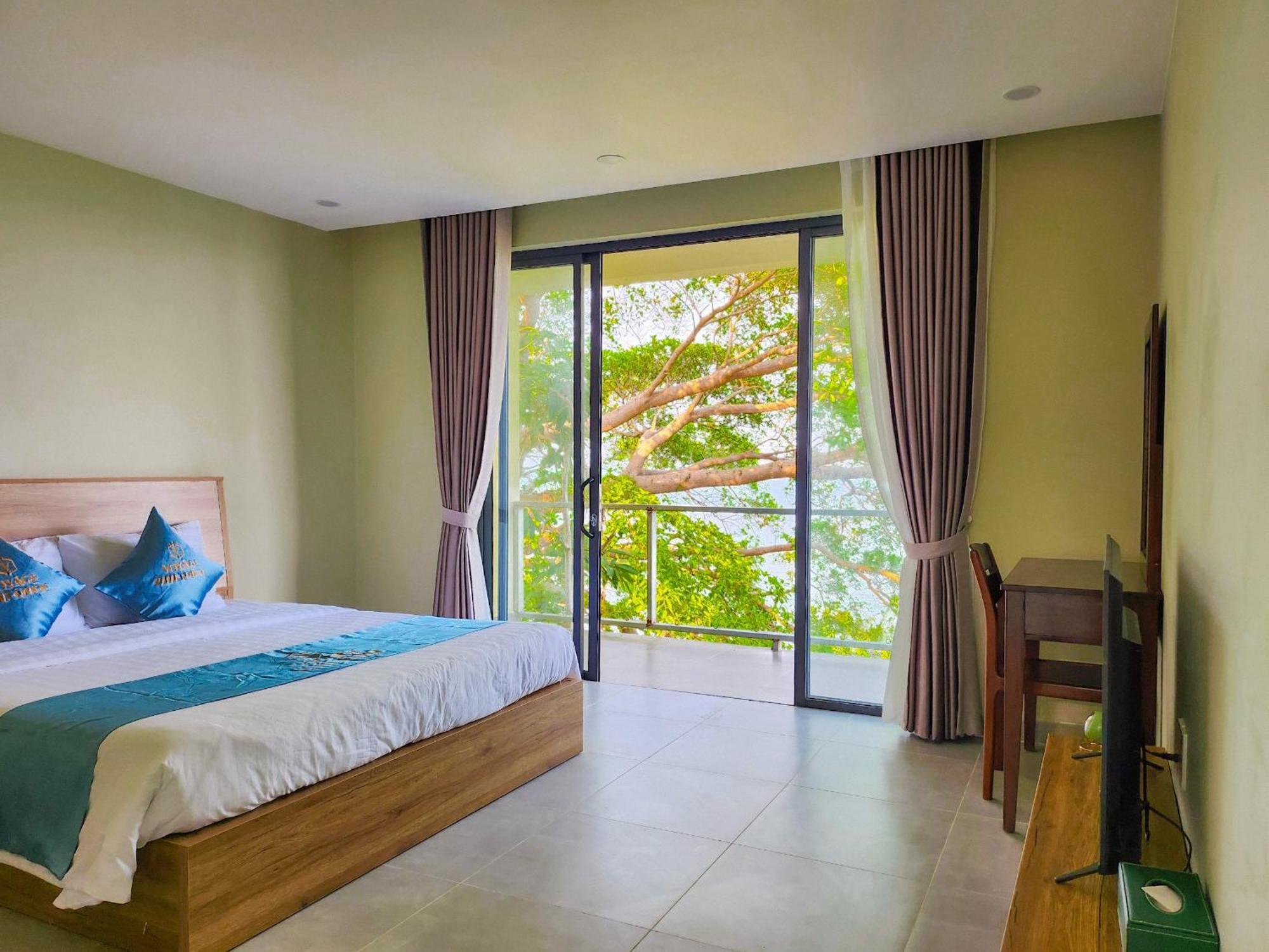 Voyage Phu Quoc Beach Resort Buitenkant foto