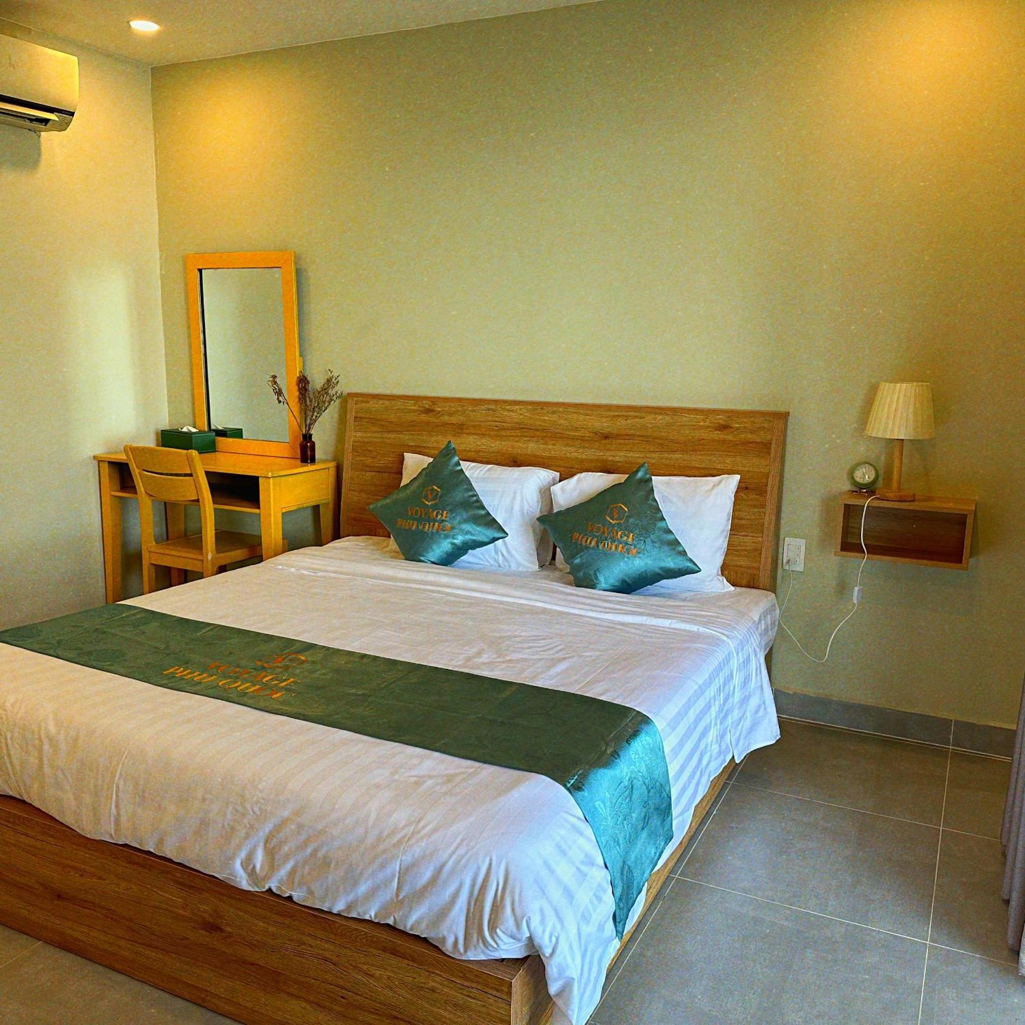 Voyage Phu Quoc Beach Resort Buitenkant foto